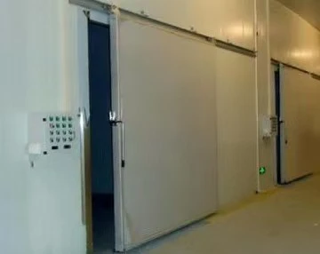 Zakaj nekatere hladilnice, poškropljene z mešanico polieterskih poliolov, trd...